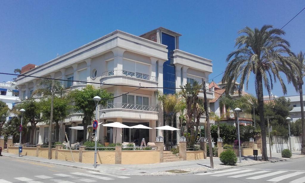 Marea Aparthotel Vilanova i la Geltru Exterior photo